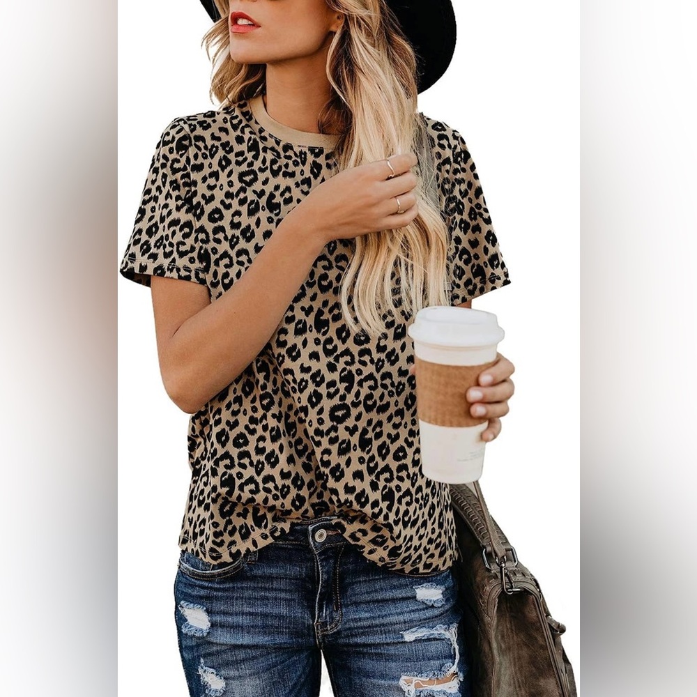 Blooming Jelly Womens Leopard Print Short Sleeve Round Neck Casual T Shirts NWT